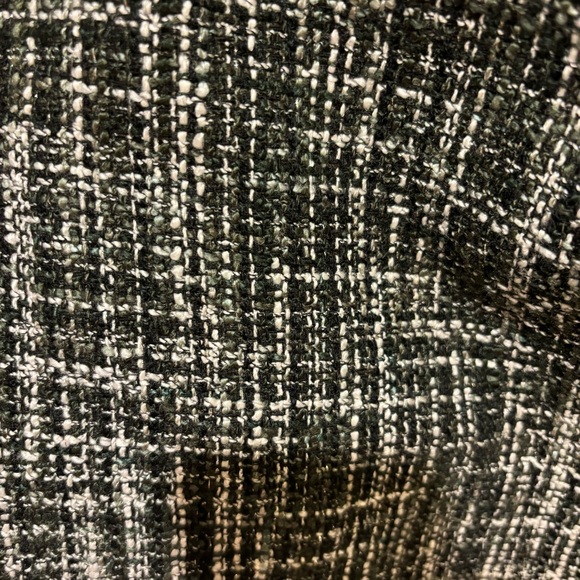 The Limited Black White Silver Tweed Skirt Size 8 - Offers welcome - Picture 3 of 6